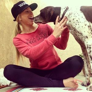 Happy Hour Pullover || Sumits